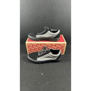 Vans Old Skool Low Top Skate Kids shoes US 5.5 Black Gray